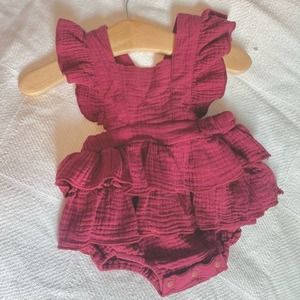Red Bubble Romper 3-6 Months​​​​​​​​​